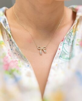 Simply Shine Bow Necklace